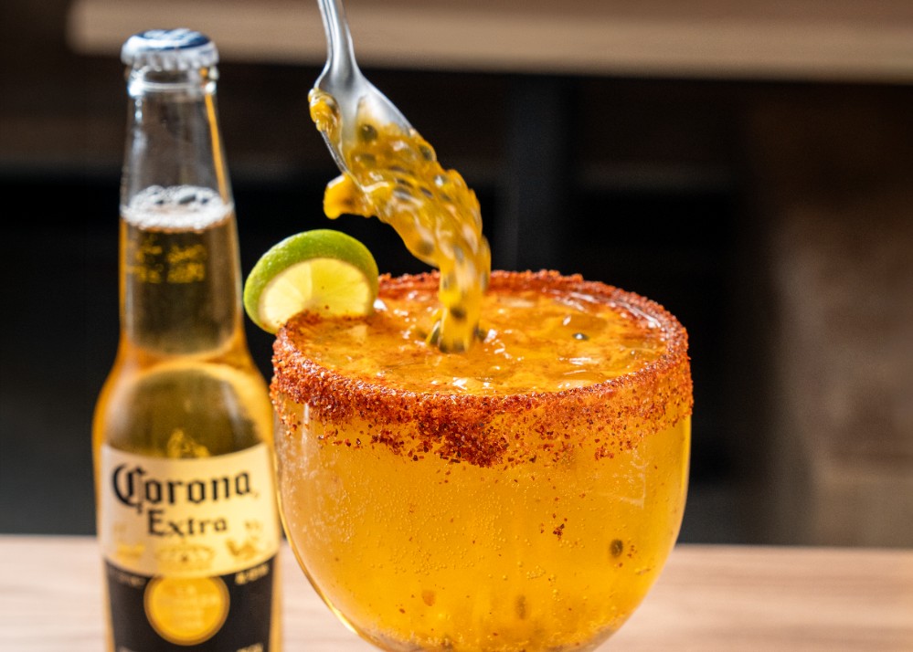 MICHELADA MARACUYA CORONA