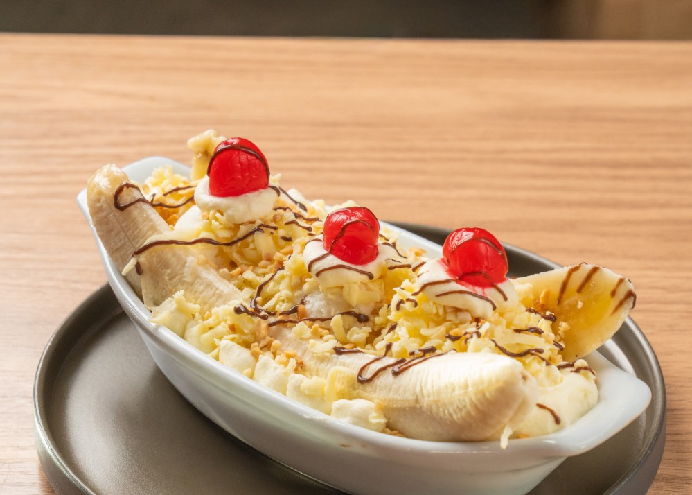 BANANA SPLIT