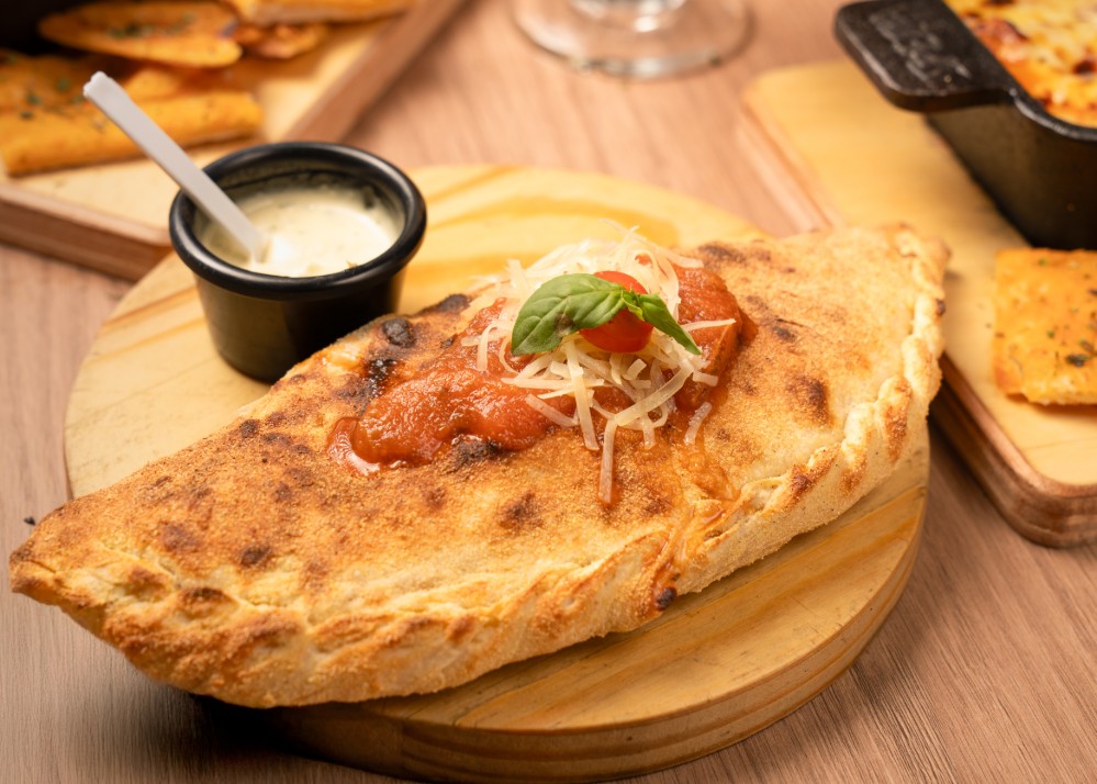 CALZONE BIRRIA