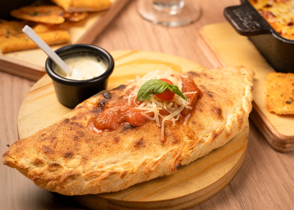 CALZONE CALLEJERO