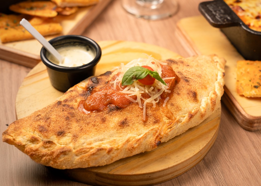 CALZONE BBQ